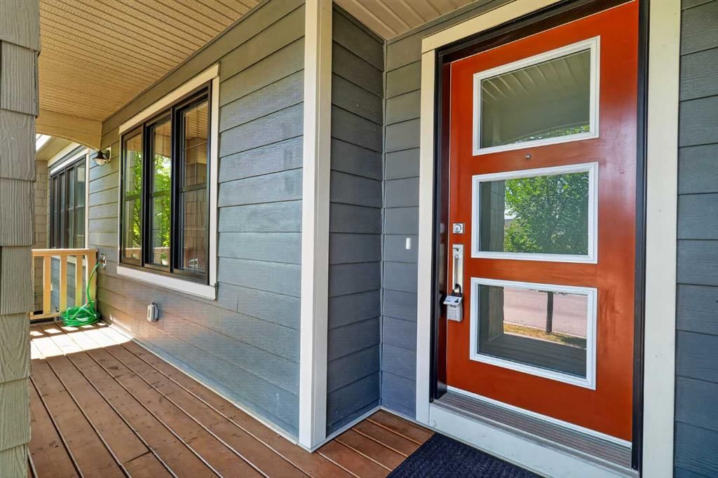 19 Marine Drive SE, Calgary — photo 2 of 50