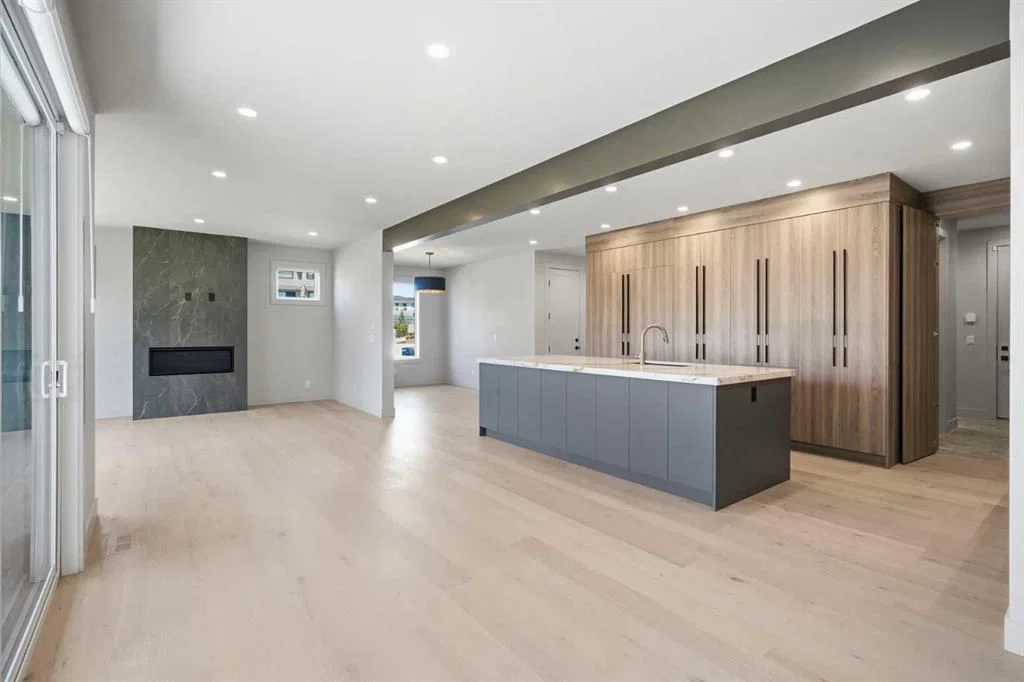 3 Mystic Ridge Way SW, Calgary — photo 5 of 50