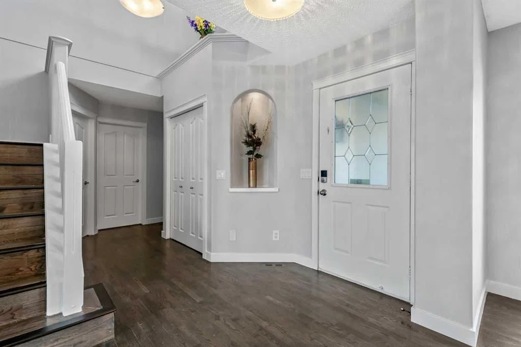 123 Cranwell Close SE, Calgary — photo 3 of 44