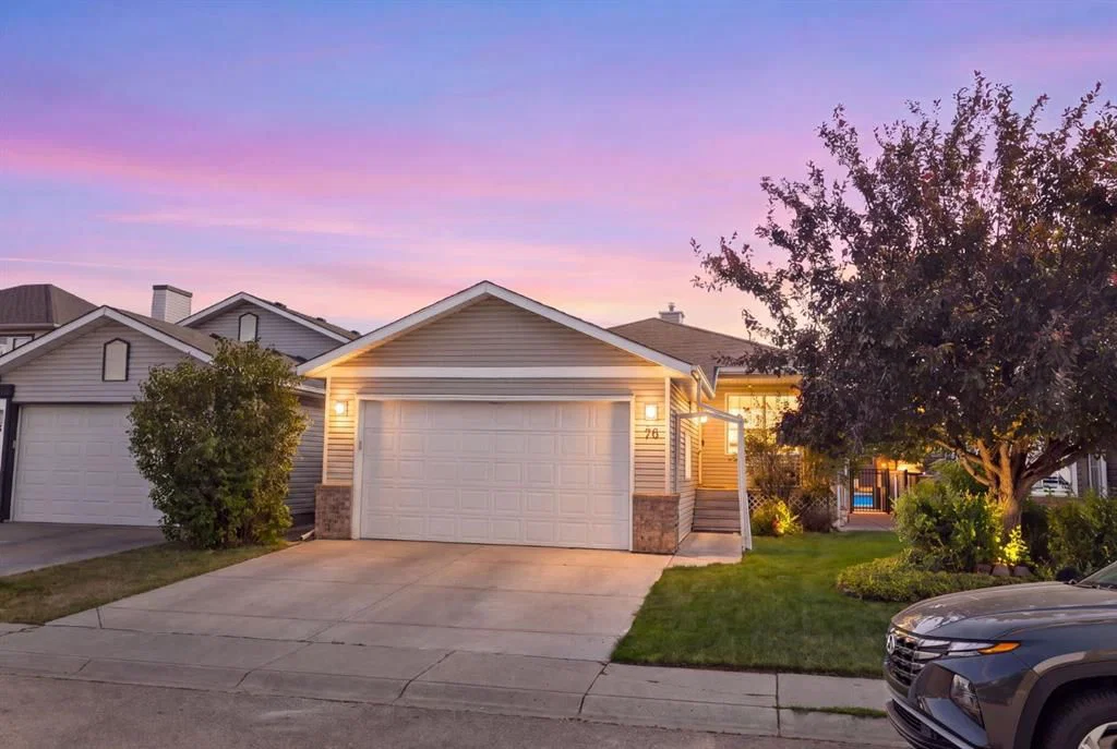 76 Douglas Ridge Close SE, Calgary — main listing photo