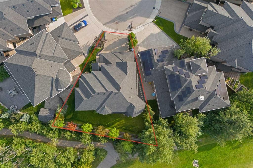 216 Aspen Summit Bay SW, Calgary — photo 3 of 50