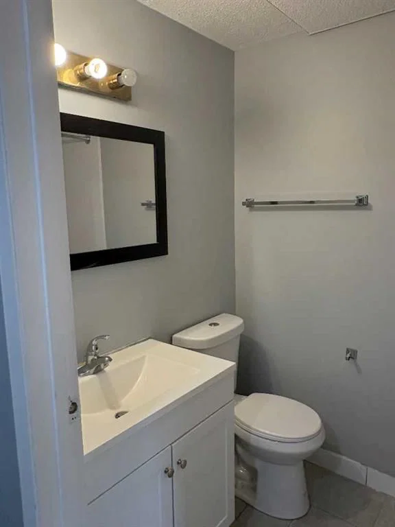 363 Falton Drive NE, Calgary — photo 3 of 16