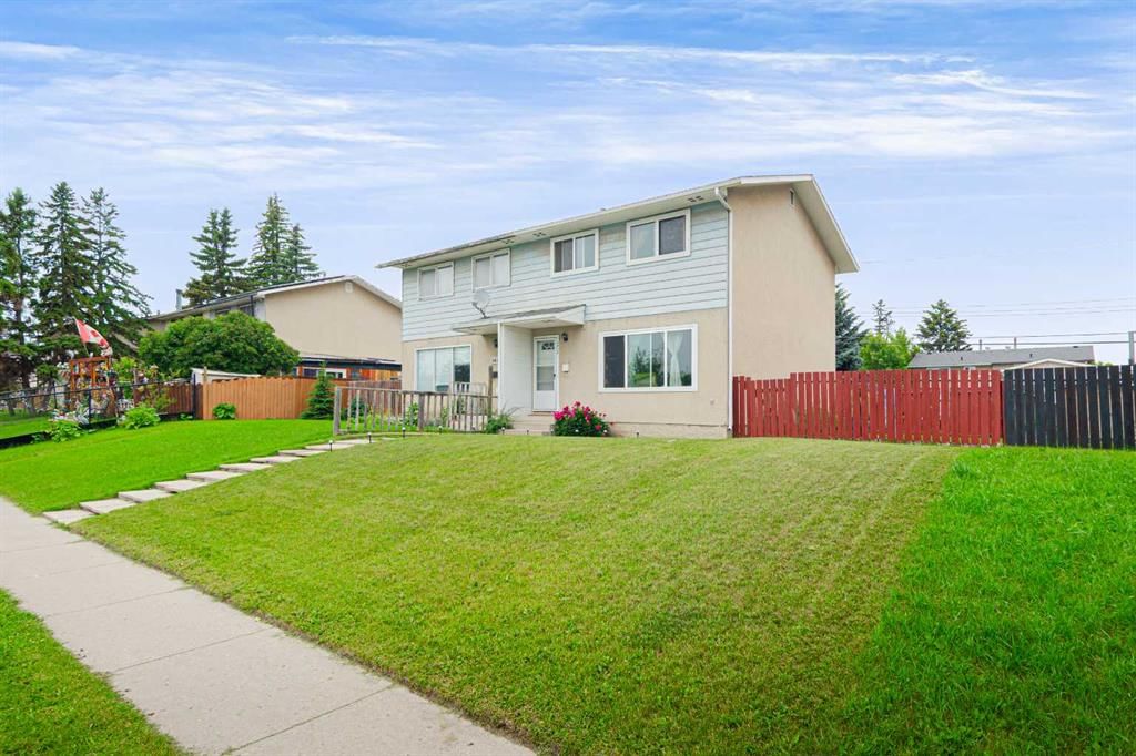 5412 14 Avenue SE, Calgary — photo 2 of 29