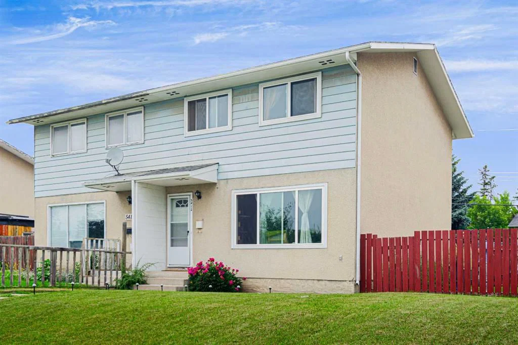 5412 14 Avenue SE, Calgary — photo 3 of 29