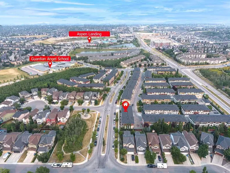 83 Aspen Hills Green SW, Calgary — main listing photo