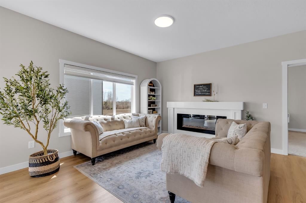 315 Monterey Place SE, High River — photo 3 of 41