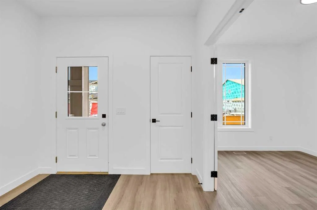 45 Hotchkiss Gardens SE, Calgary — photo 4 of 50