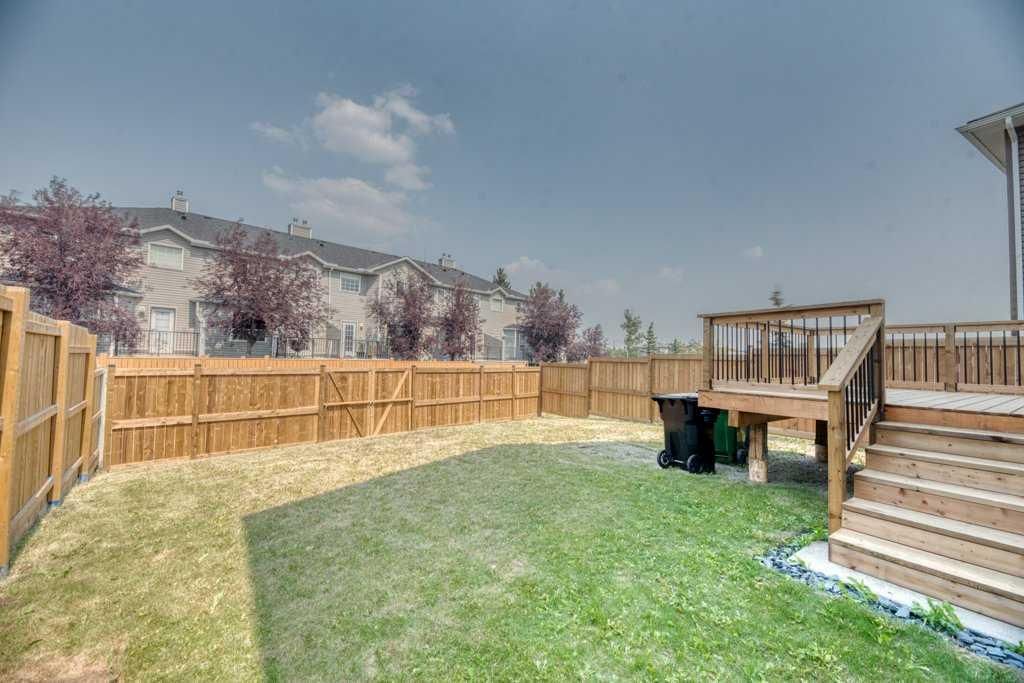 20 Taracove Crescent NE, Calgary — photo 5 of 40
