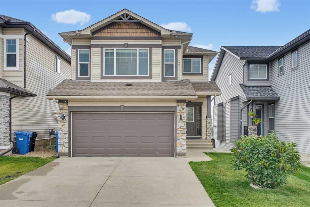 71 Pantego Way NW, Calgary — main listing photo
