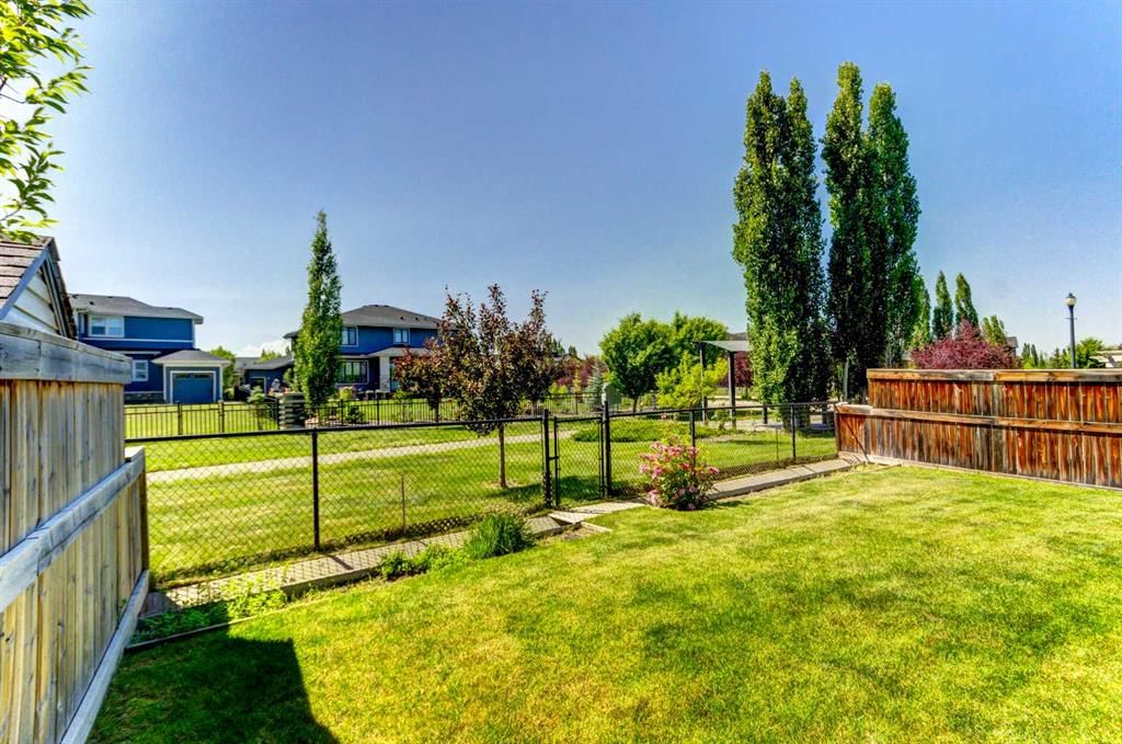 406 Silverado Boulevard SW, Calgary — main listing photo
