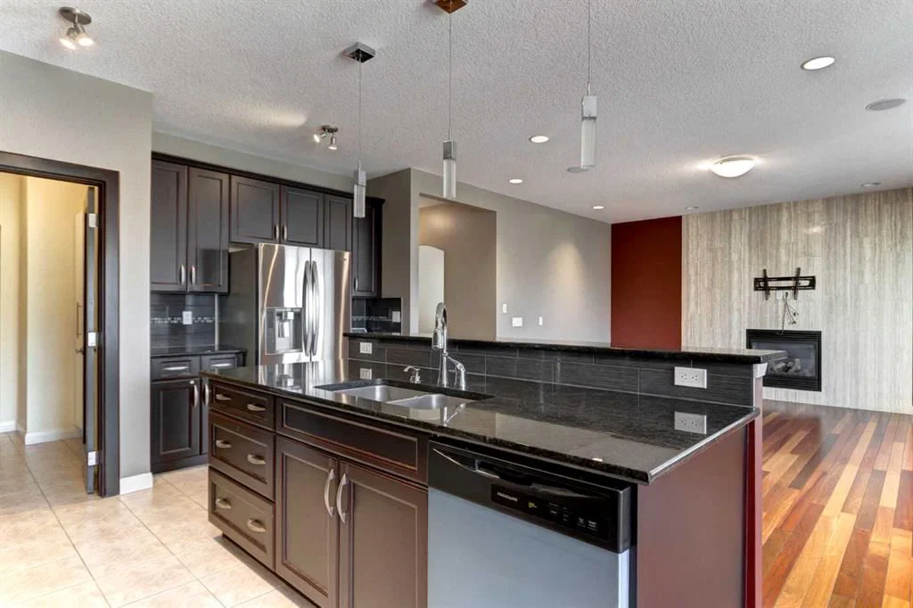 406 Silverado Boulevard SW, Calgary — photo 5 of 41