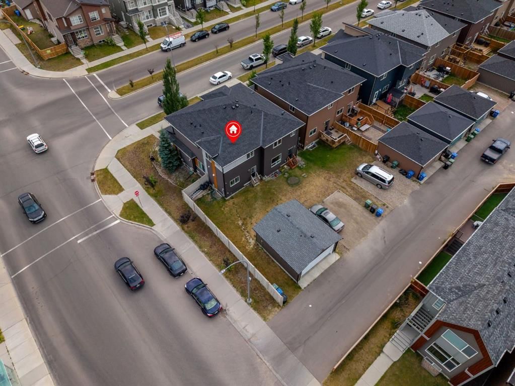 160 Cornerstone Avenue NE, Calgary — photo 3 of 49