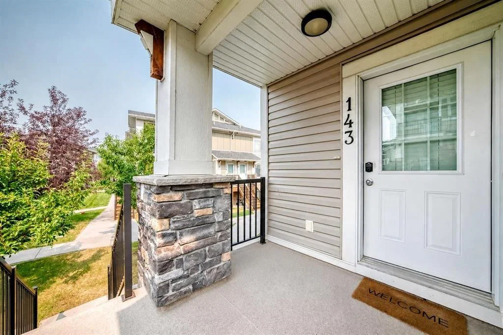143, 300 MARINA Drive, Chestermere — photo 2 of 39