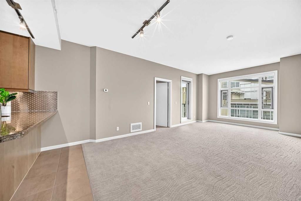2403, 210 15 Avenue SE, Calgary — photo 5 of 49