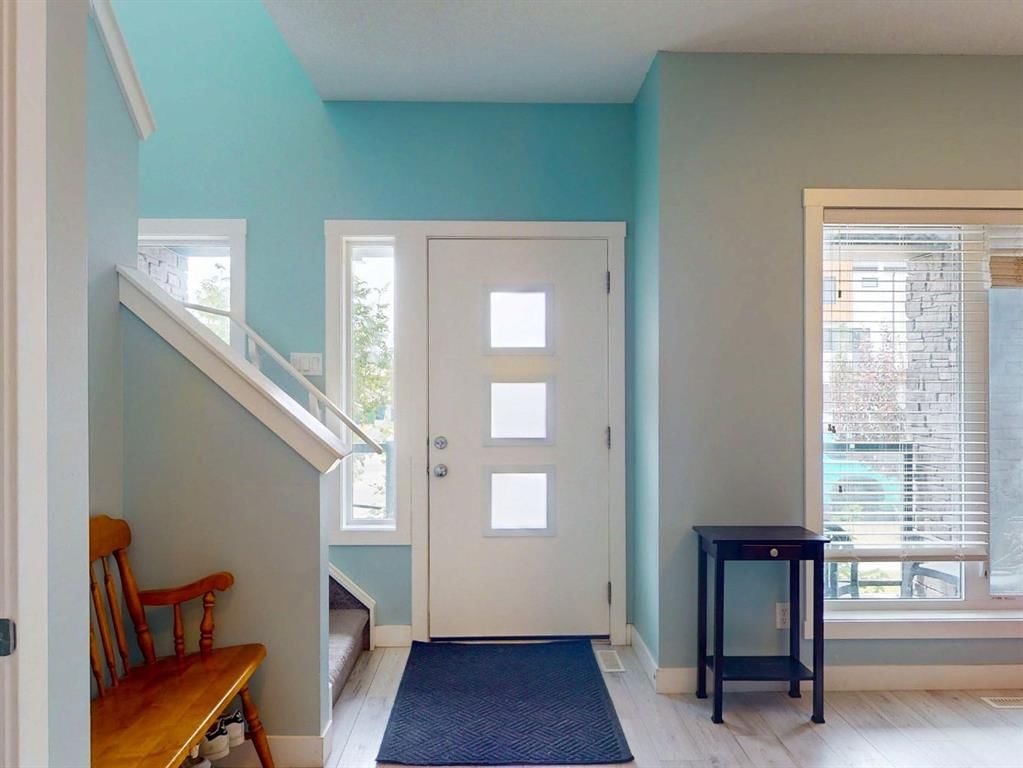122 Midtown Boulevard SW, Airdrie — photo 4 of 38