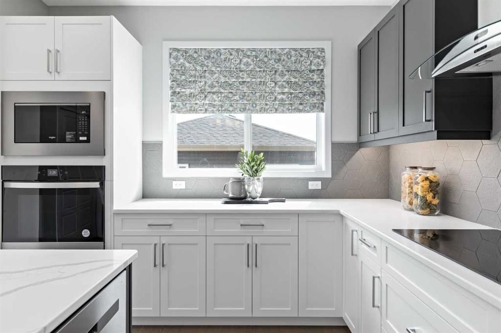 447 Chelsea Port Crossing, Chestermere — photo 5 of 11