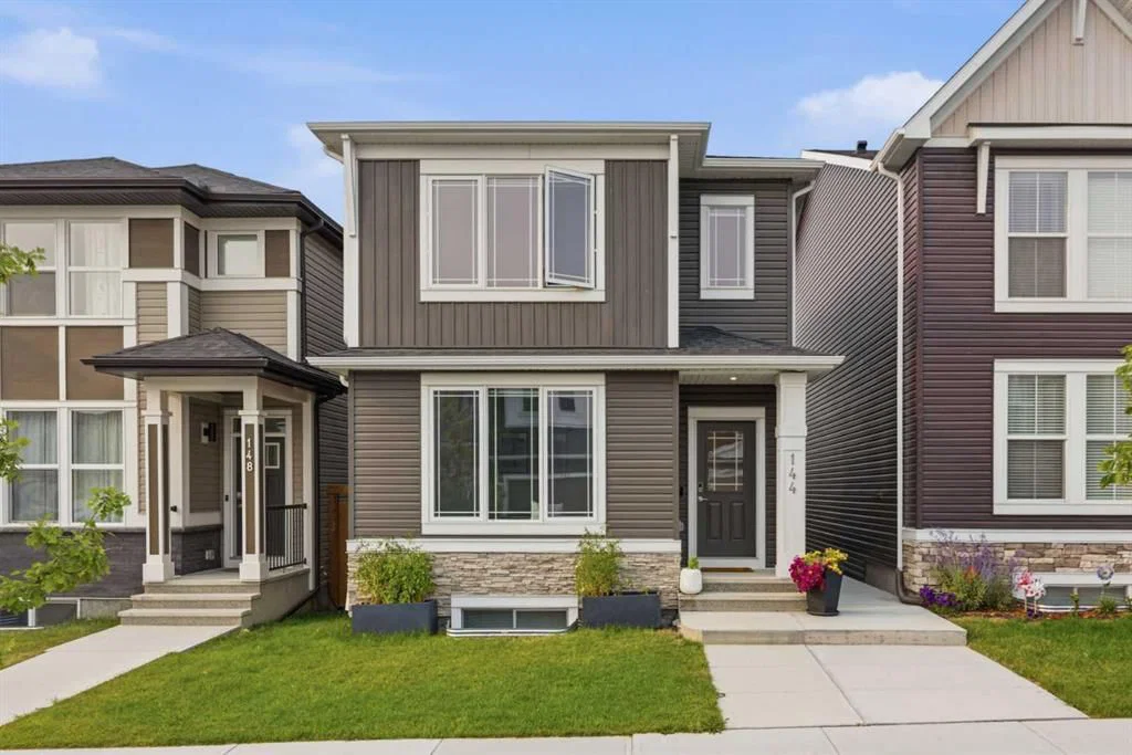 144 Amblehurst Green NW, Calgary — main listing photo