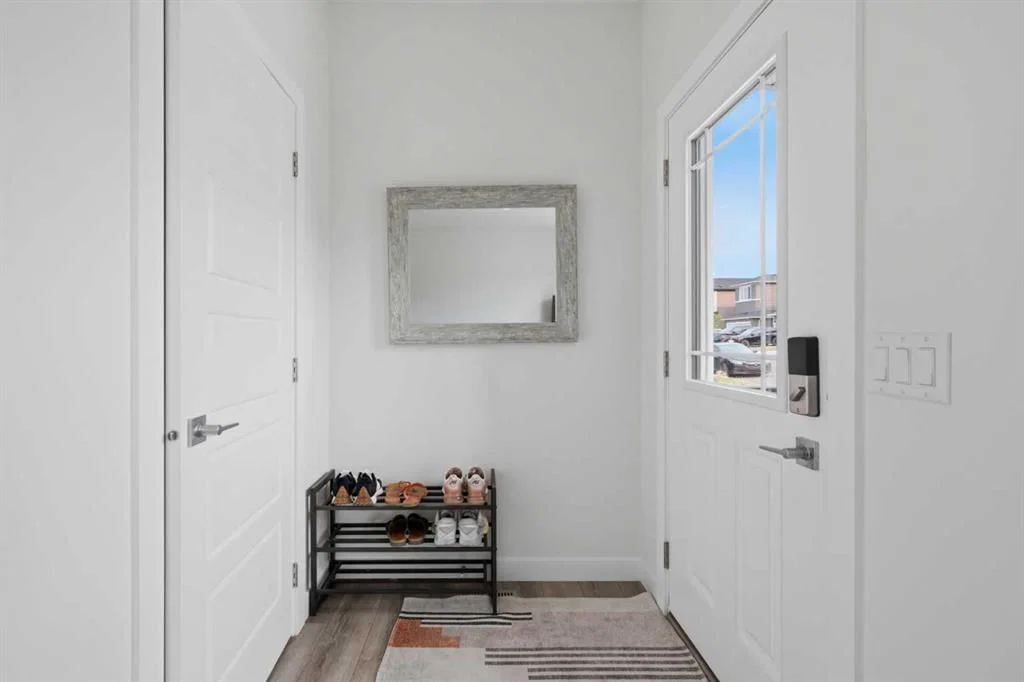 144 Amblehurst Green NW, Calgary — photo 3 of 49