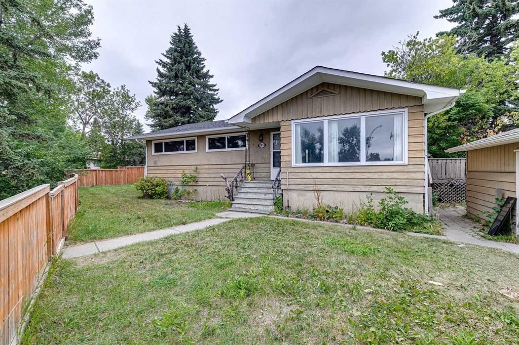 3816 26 Avenue SW, Calgary — photo 3 of 39