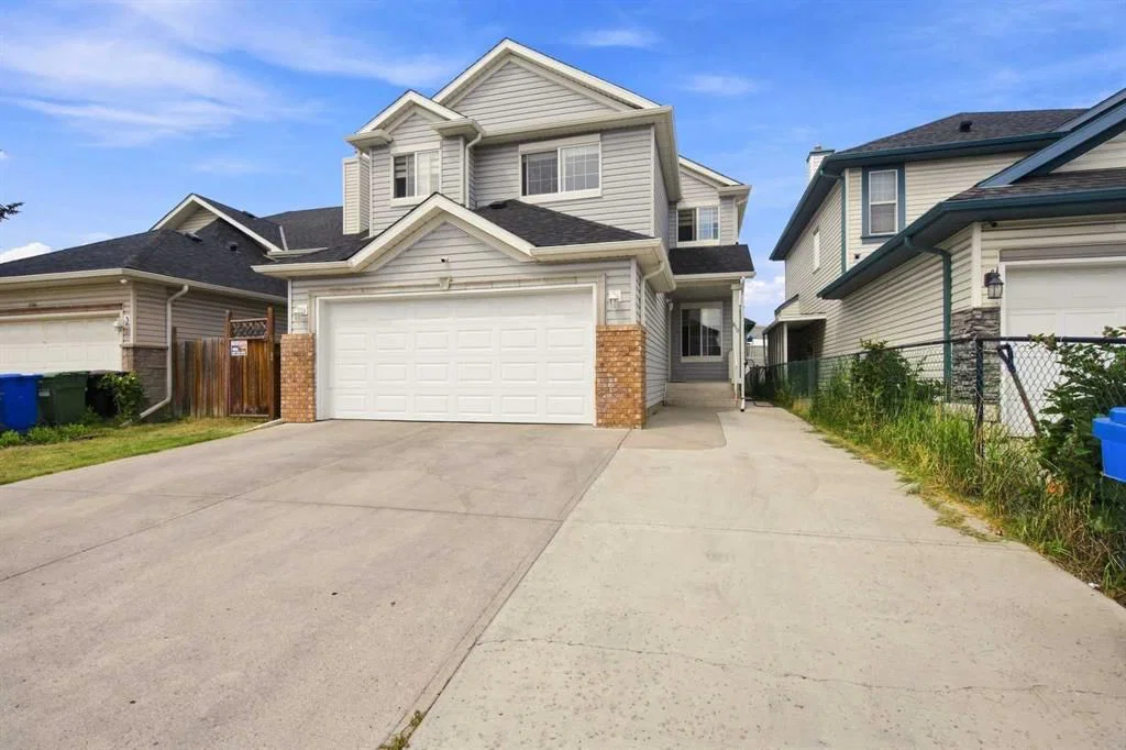 610 Saddlecreek Way NE, Calgary — main listing photo