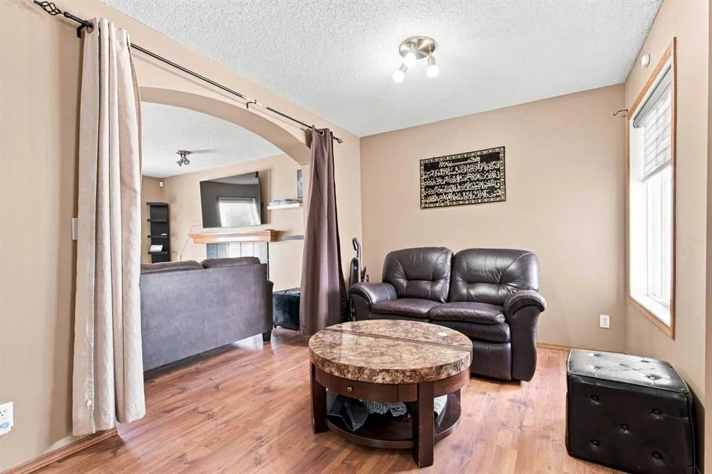 610 Saddlecreek Way NE, Calgary — photo 4 of 31