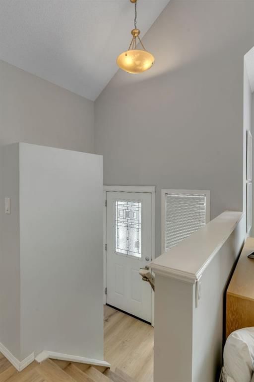 41 Saddlefield Drive NE, Calgary — photo 3 of 43