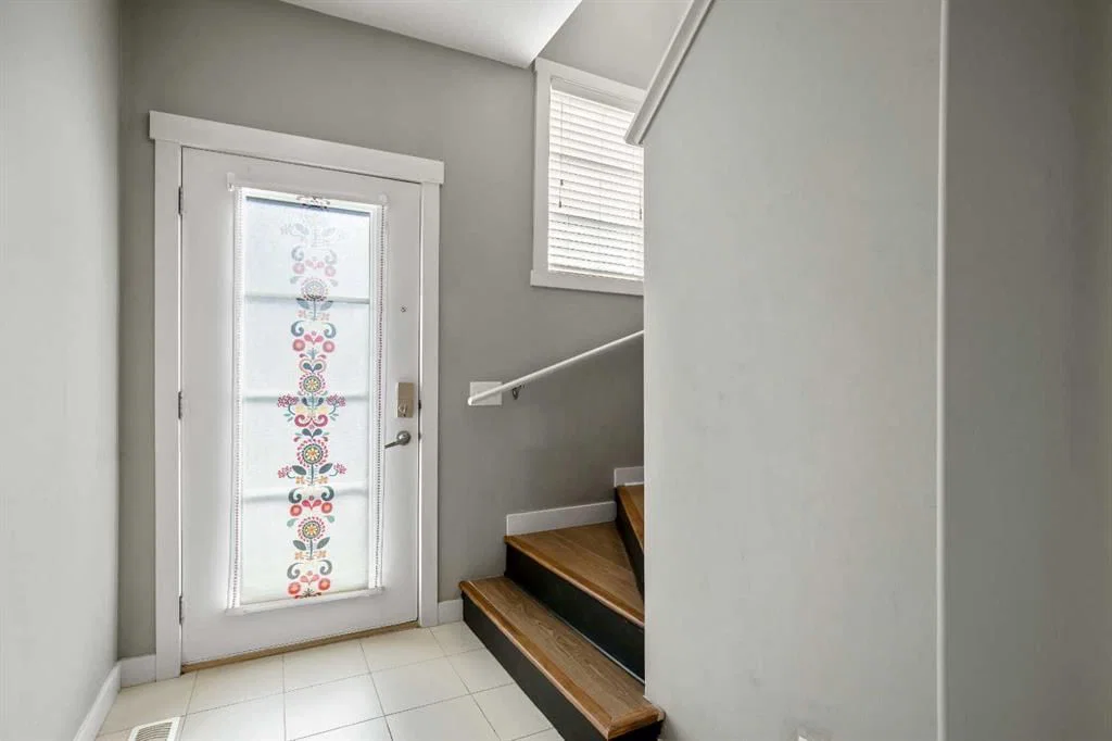 554 Redstone View NE, Calgary — photo 2 of 25