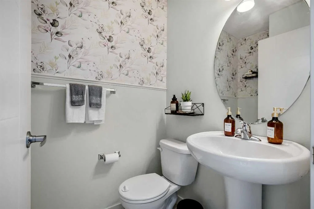 554 Redstone View NE, Calgary — photo 4 of 25