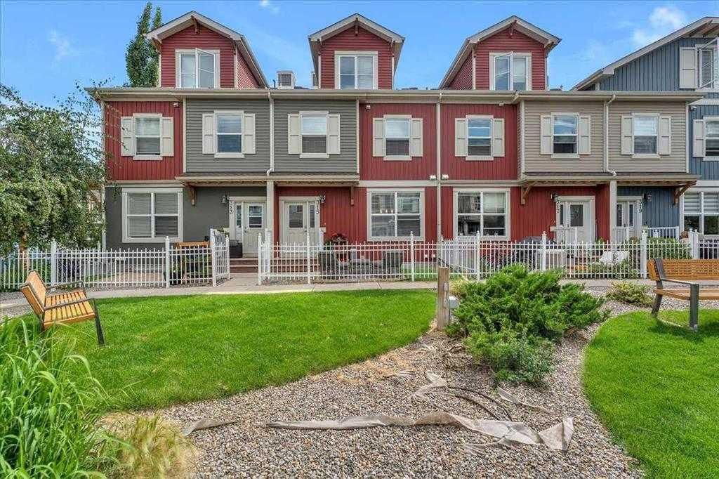 315, 10 Auburn Bay Avenue SE, Calgary — main listing photo