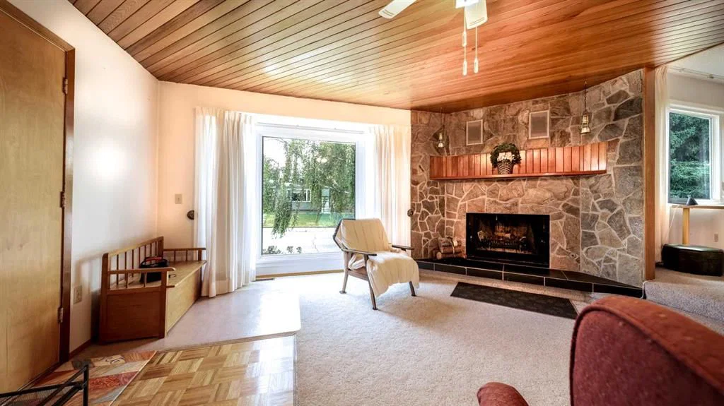 5015 Marchand Crescent NE, Calgary — photo 5 of 30