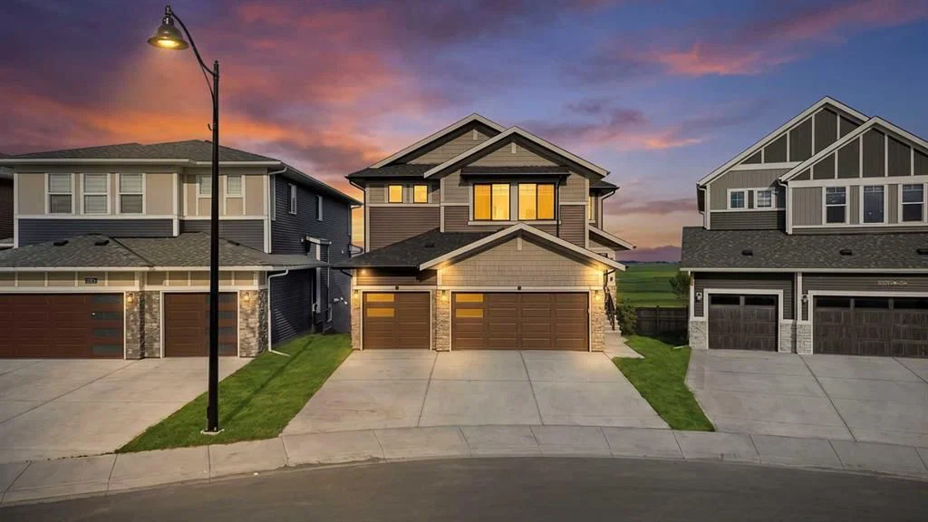 105 Homestead Crescent NE, Calgary — photo 2 of 50