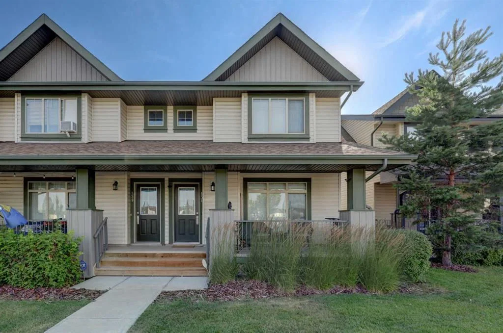 131 Copperpond Common SE, Calgary — main listing photo