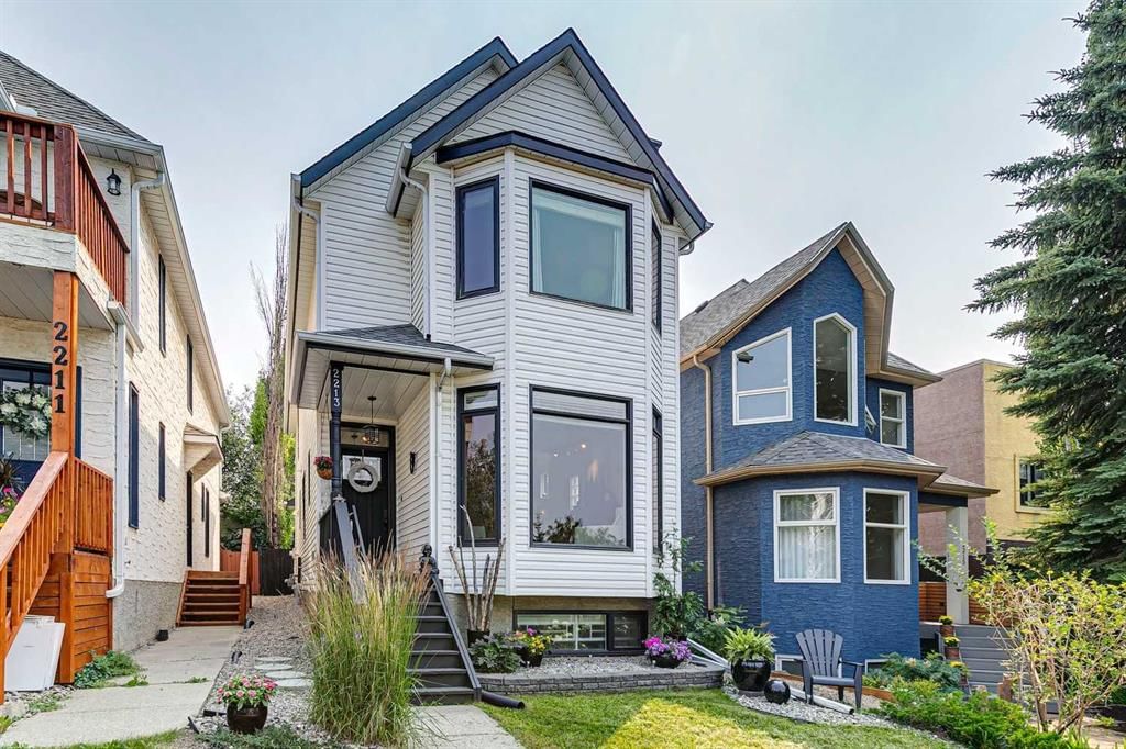 2213 27 Avenue SW, Calgary — photo 2 of 30