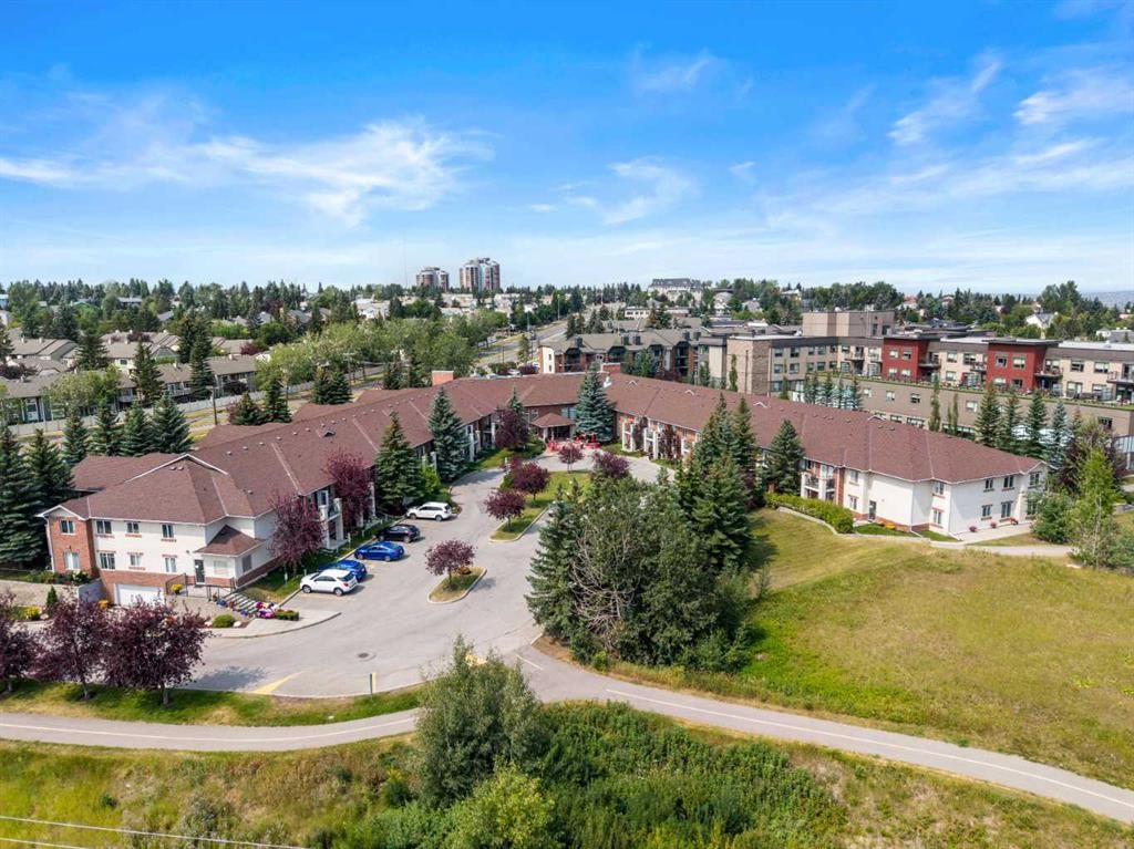 102, 550 Prominence Rise SW, Calgary — main listing photo