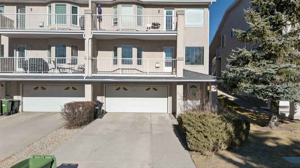 320 Sierra Morena Green SW, Calgary — main listing photo