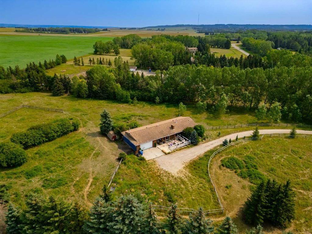 250 Huggard Road, Rural Rocky View County — photo 5 of 45