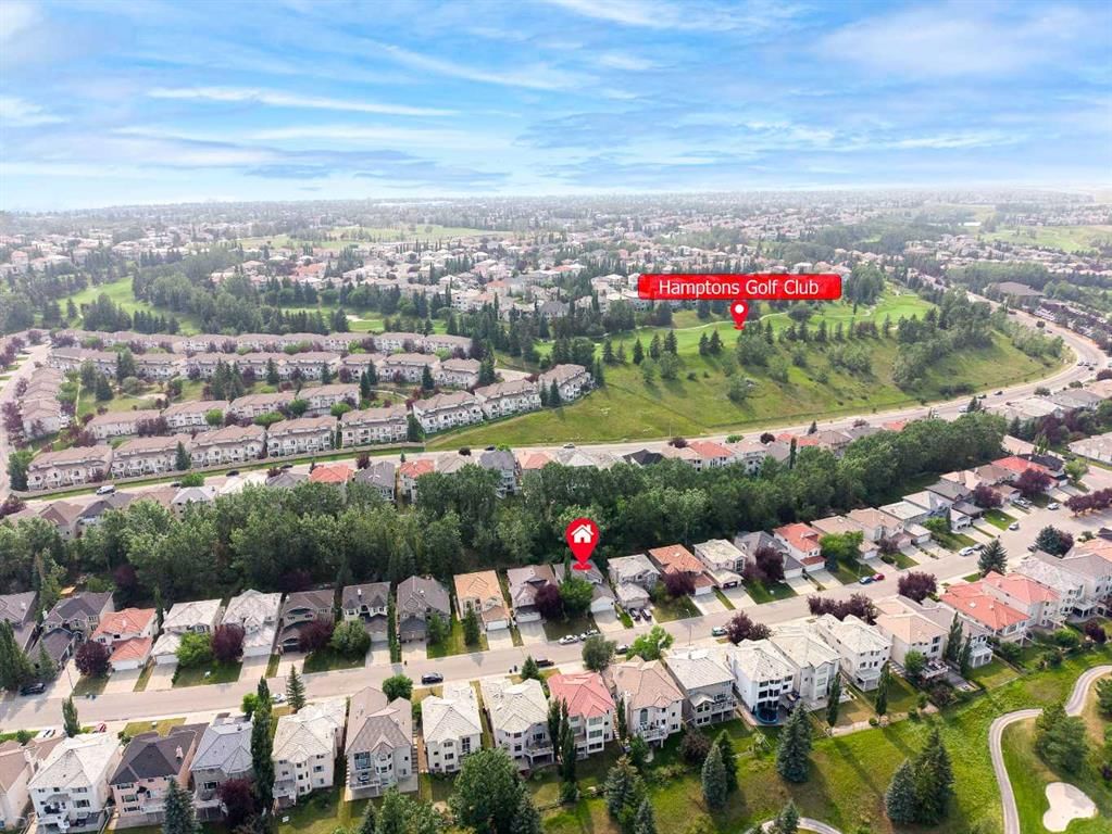 79 Hamptons Heights NW, Calgary — main listing photo