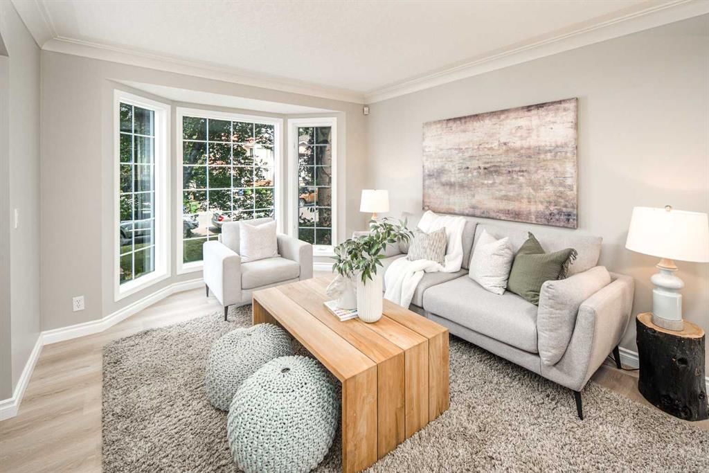 79 Hamptons Heights NW, Calgary — photo 4 of 50
