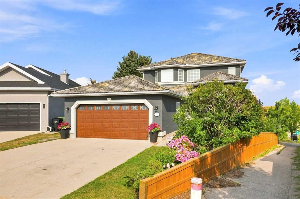 122 Sceptre Close NW, Calgary — photo 4 of 50