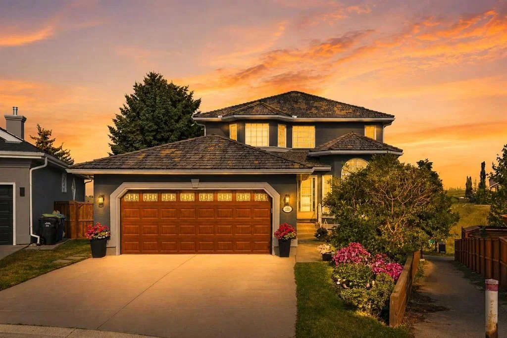 122 Sceptre Close NW, Calgary — photo 5 of 50