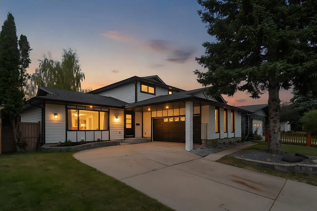 816 Lake Ontario Drive SE, Calgary — photo 2 of 41