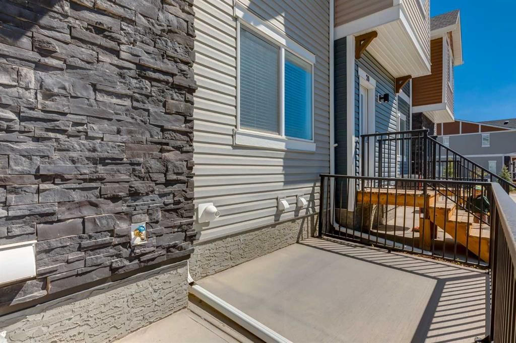 31 Tuscany Summit Square NW, Calgary — photo 2 of 33