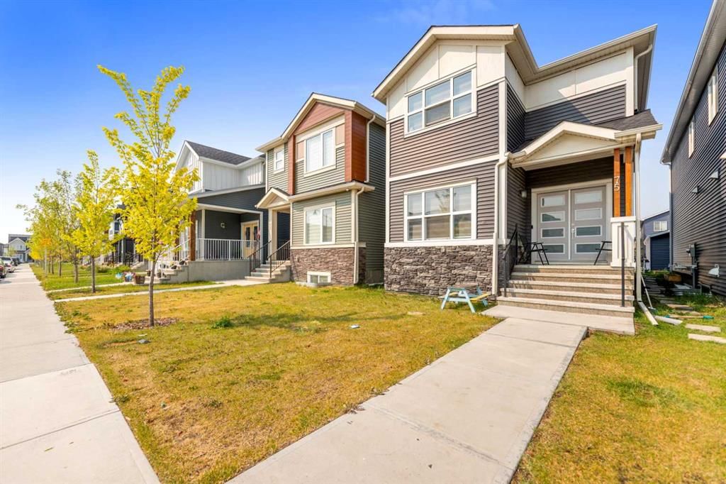 75 Homestead Park NE, Calgary — photo 2 of 45