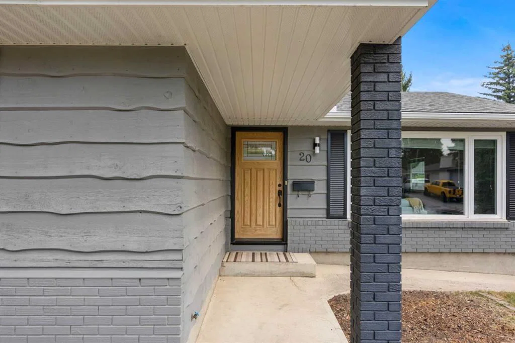 20 Mapleburn Drive SE, Calgary — photo 3 of 50