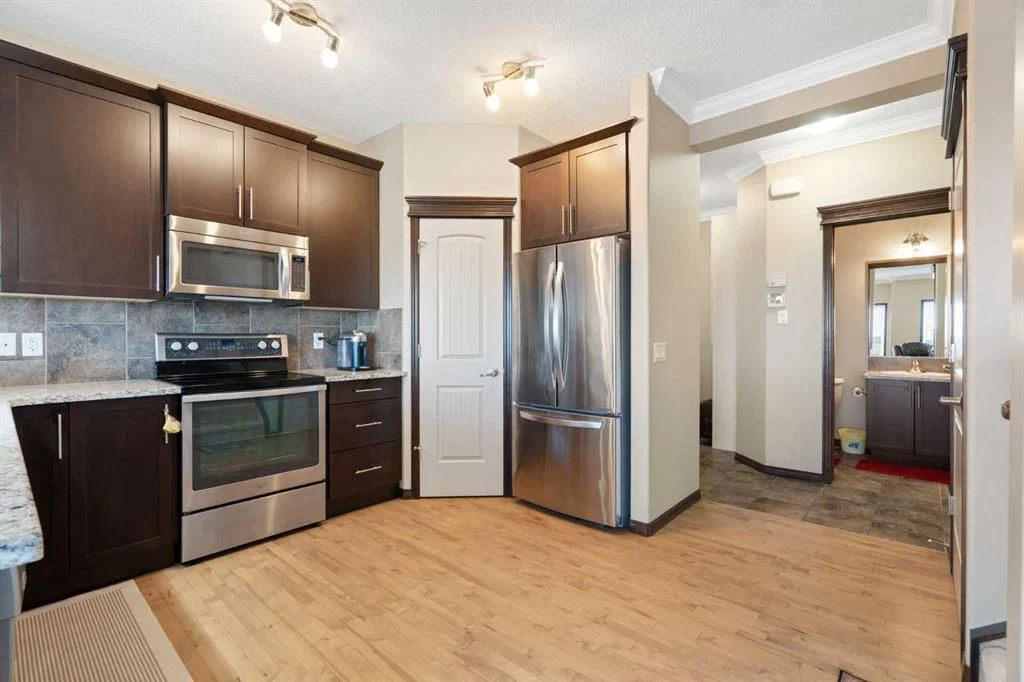 196 Nolanfield Way NW, Calgary — photo 5 of 50