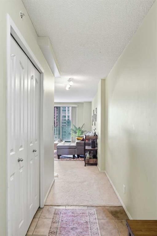 1407, 1111 6 Avenue SW, Calgary — photo 4 of 25