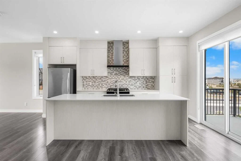 615 Evanston Link NW, Calgary — photo 3 of 31
