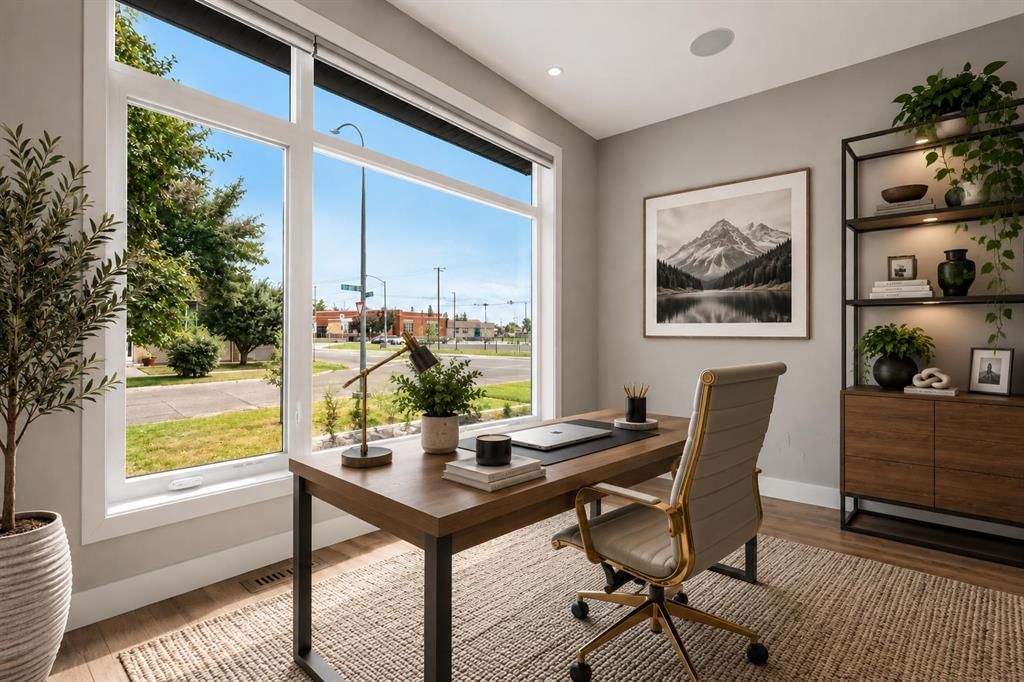 637 14 Avenue NE, Calgary — photo 3 of 50