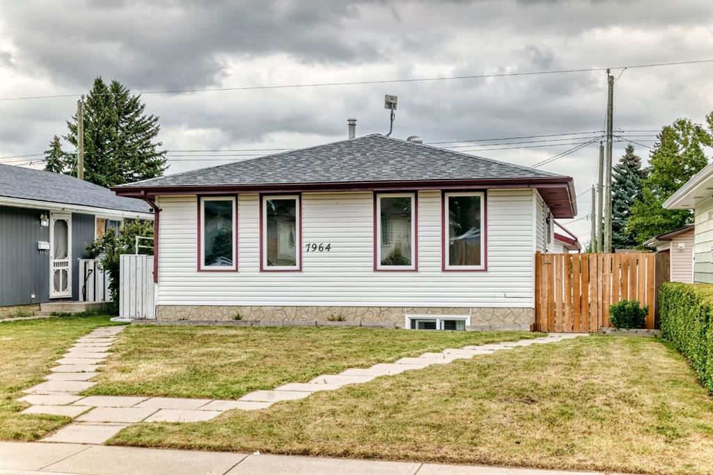 7964 Huntington Road NE, Calgary — main listing photo