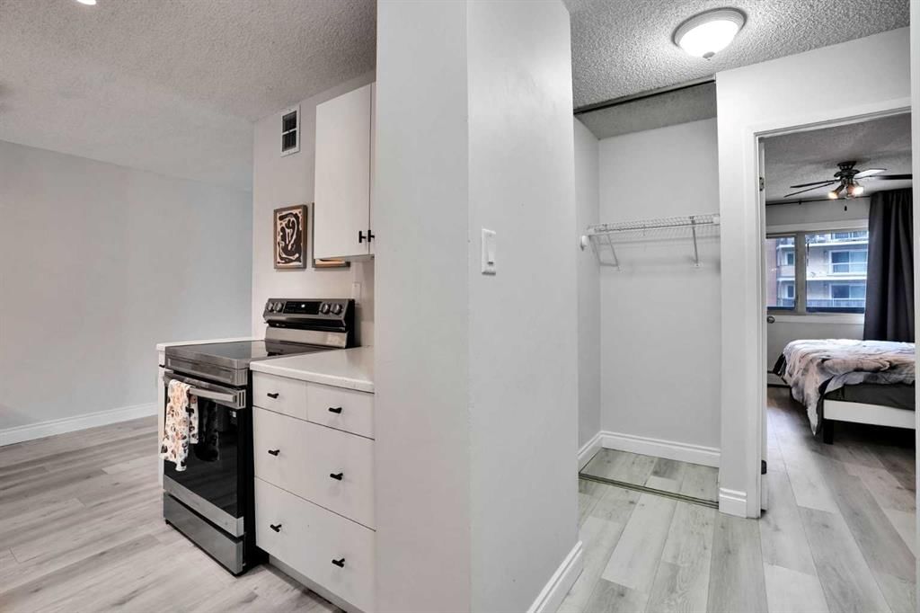 305, 1335 12 Avenue SW, Calgary — photo 2 of 24